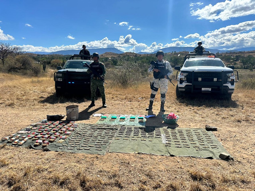 Guardia Nacional y Ejército Mexicano aseguran más de 4 mil cartuchos